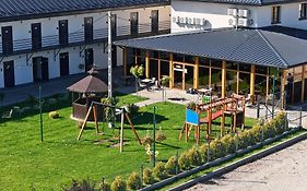 HAPPY81 noclegi - 3,5km Energylandia